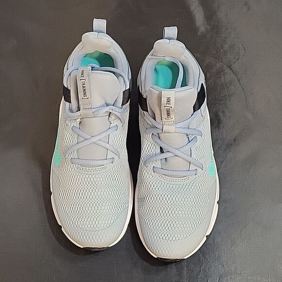 BRAND NEW LEGEND ESSENTIALS CROSS TRAINING WOMEN"S SNEAKERS - Picture 2 of 14